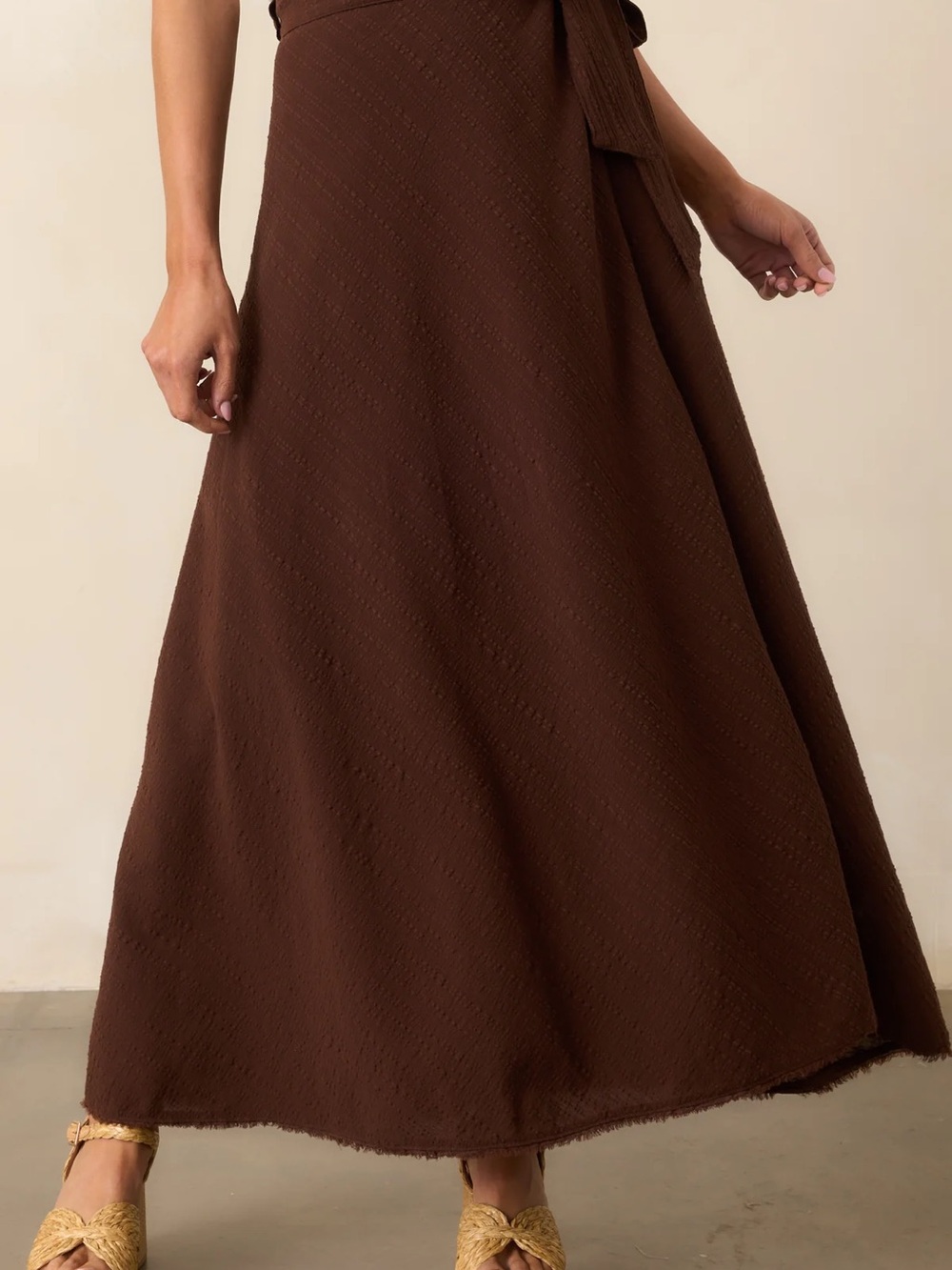 Z Supply Brown Salerno wrap skirt & cropped tank - Picture 3 of 11